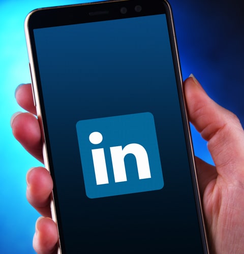 LinkedIn Ads Management Benefits: Target audiences with greater accuracy